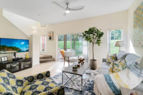 Minutes to Disney Boutique 3BR 2,5 Bath Coastal TH townhouse